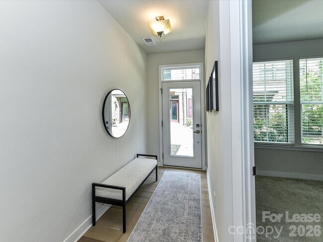 Photo - 408 Tristram Ln