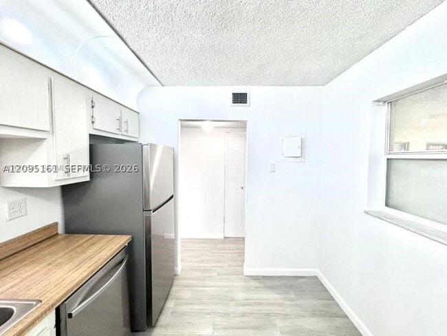 1800 SW 81st Ave Unit 1204