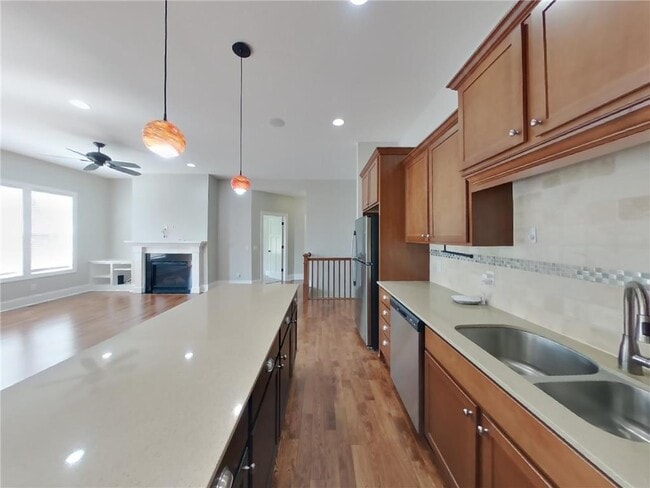 Photo - 19280 Castle Ct
