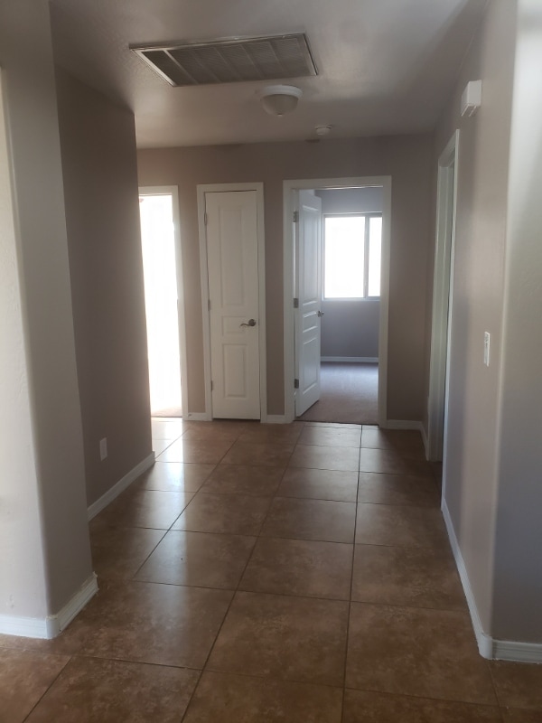 Photo - 743 E Wolf Hollow Dr