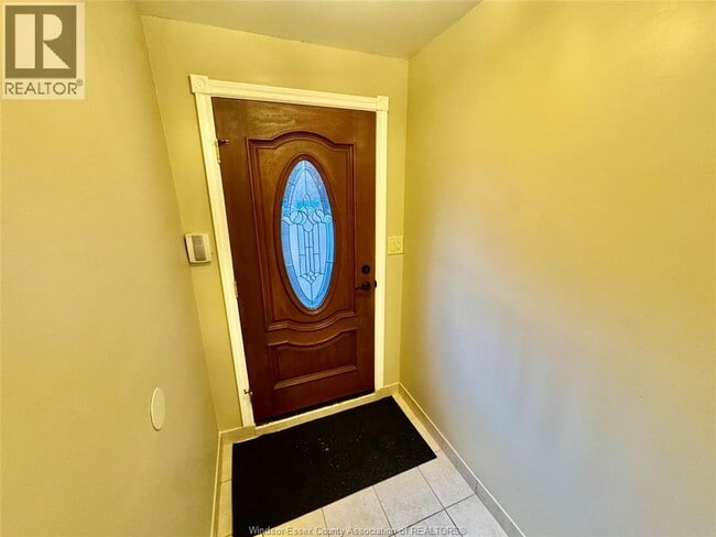 Photo - 2580 Northway Ave