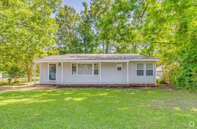 Building Photo - Charming 3BR House in Whiteville