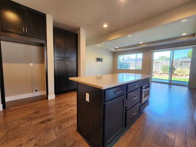 Photo - 3 Bedroom for Rent