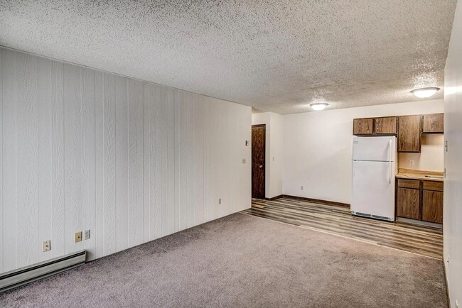 1153 Imperial Circle