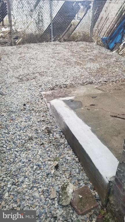 Photo - 1831 N Croskey St