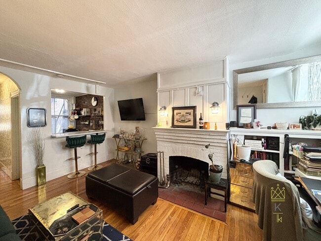 Photo - 21 Revere St Unit 1