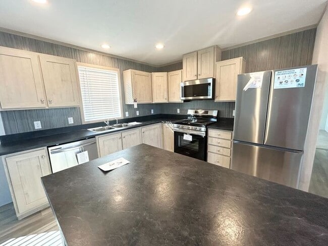 Photo - 29773 W Deerfield Ct