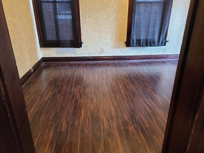 Photo - 3 Bedroom 1 Bathroom Duplex