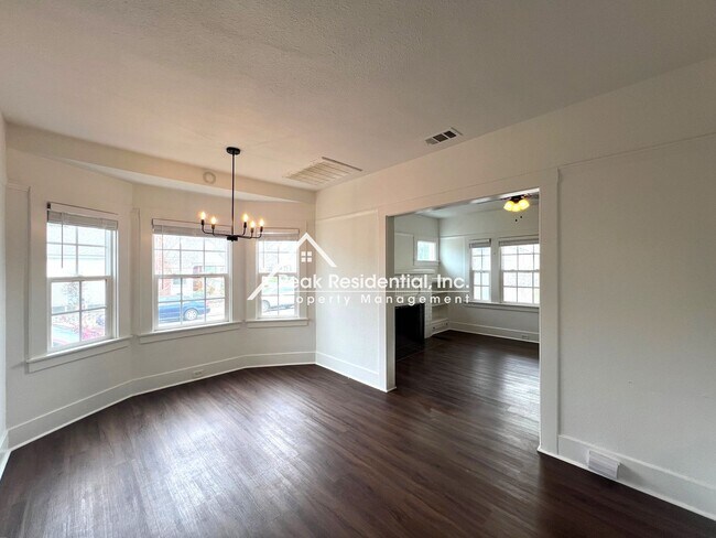 Photo - Charming Tahoe Park 2bd/1ba House