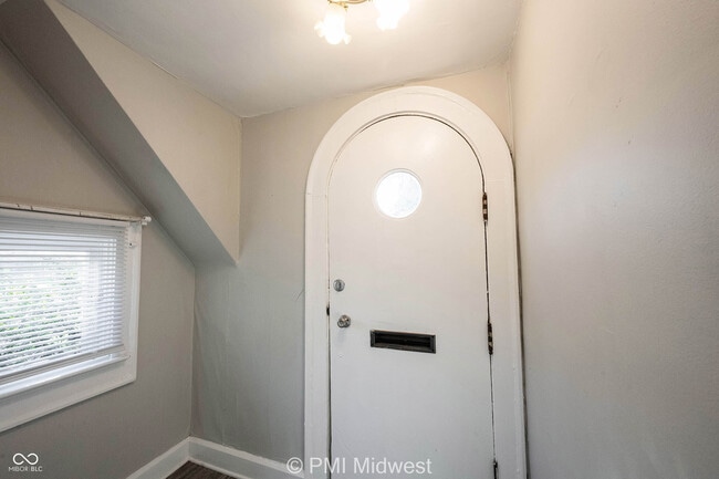 Photo - 4058 N Illinois St
