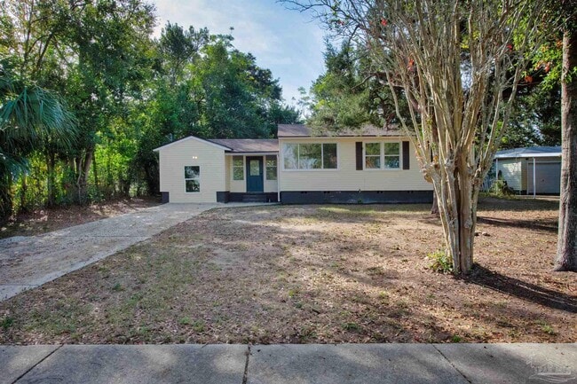 Building Photo - 723 Lakewood Rd