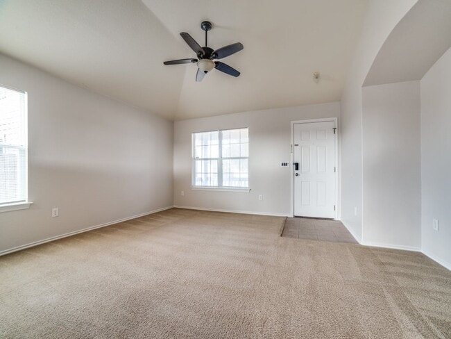 Photo - 7318 Copper Mdw