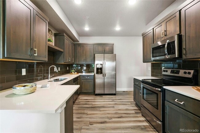 Photo - 2608 Kansas Dr Unit J-161