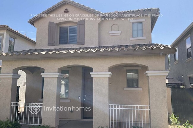 Building Photo - 3915 S Napa Ln