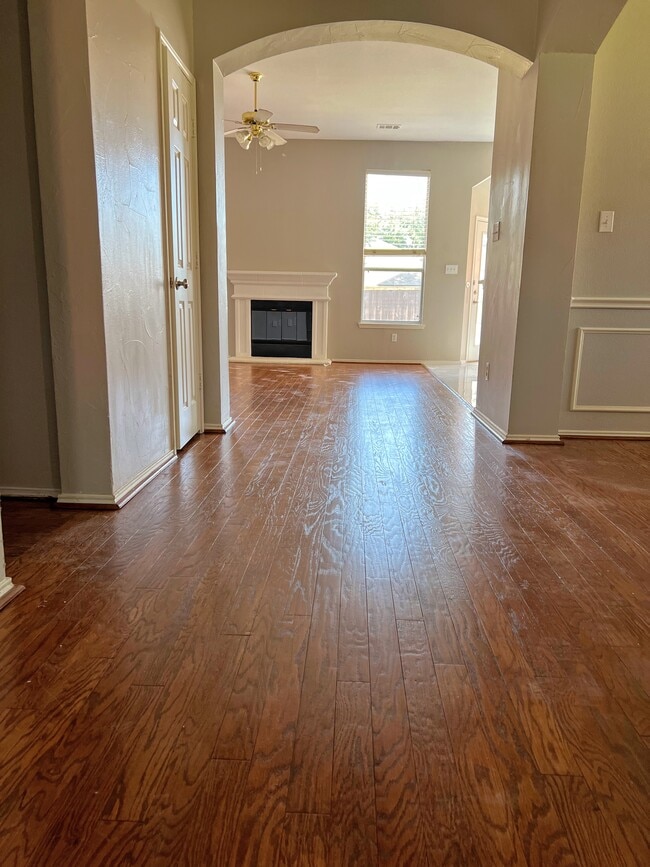 5820 Chatham Ln