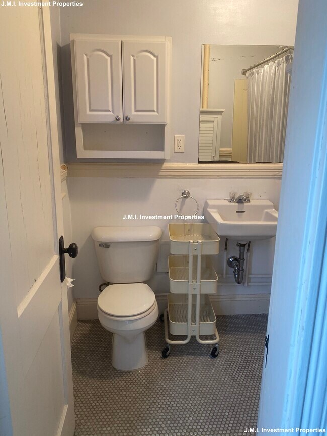 Photo - 90 Brainerd Rd Unit 8