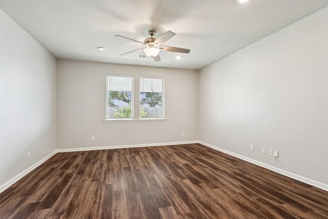 Photo - Resort-Style Living! 4 Bed/2 Bath Slidell ...