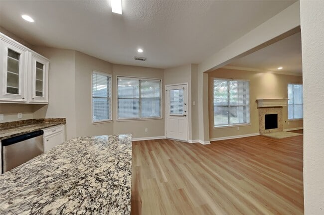 Photo - 26871 Castlecliff Ln