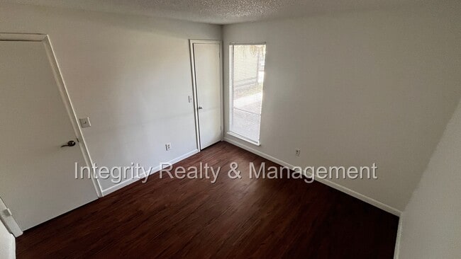 Photo - Contemporary 3 bed/ 2bed in Jacksonville