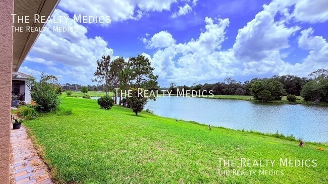 Photo - 1102 Victoria Hills Dr S