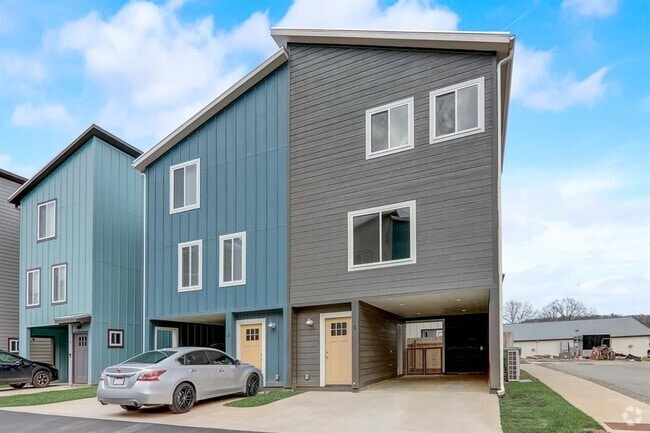 Building Photo - 1 W Citra St Rental