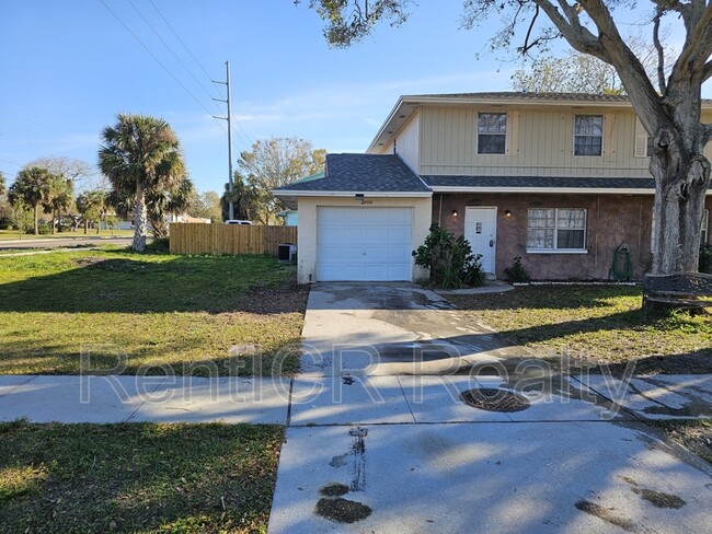 Photo - 2400 Wilson Ave Townhome