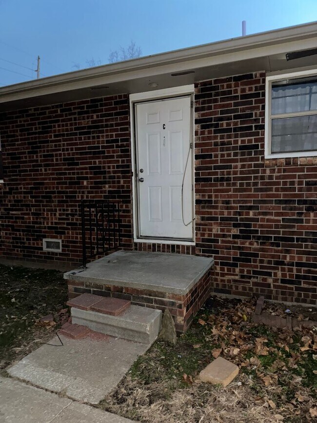 Building Photo - 807 S Jefferson Ave Unit C