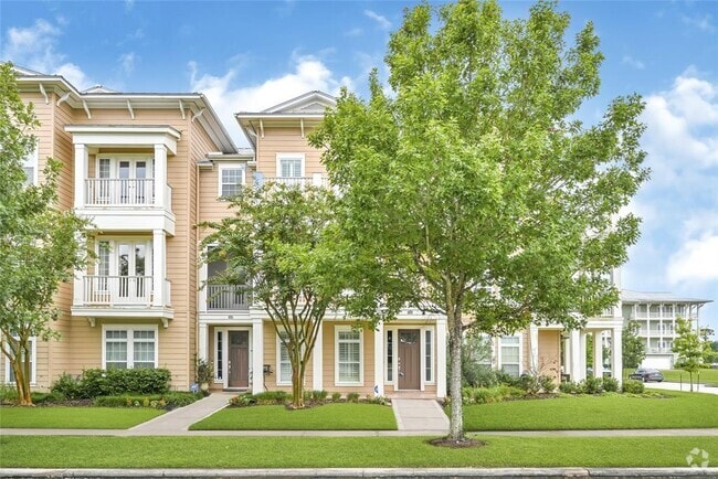 Building Photo - 210 Breezy Way Rental