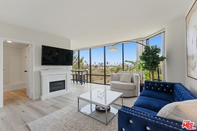Photo - 4316 Marina City Dr Unit 310G