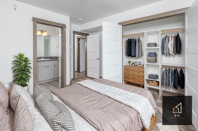 Boulder Creek Apartments