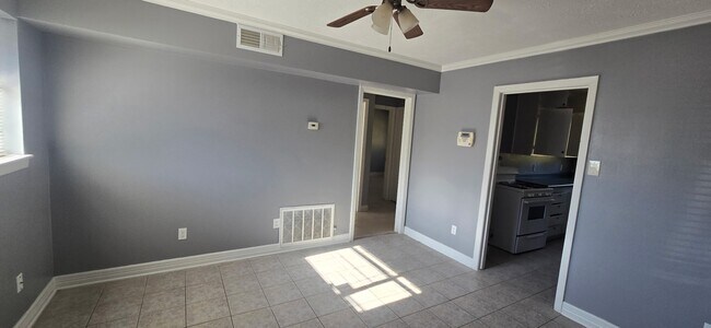 Photo - 2415 Southmore Blvd