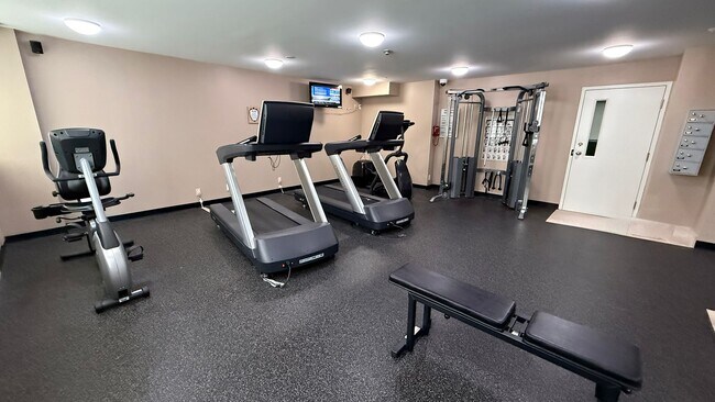Fitness Room - Sir Richard Towers