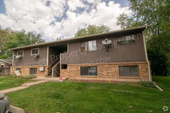 Building Photo - R-14 Unit 3 Rental