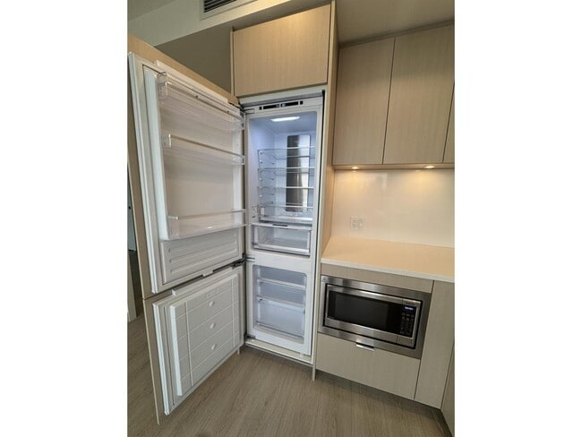 Photo - 13675-1107A 107A Ave Unit 604
