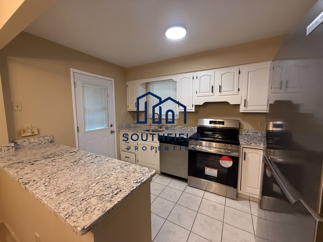 Photo - 7147 Bluecrest Dr