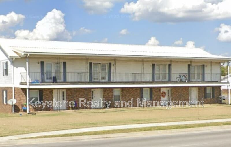 Photo - 270 Thompsonville Ln