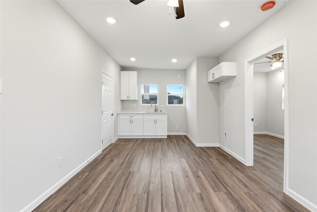 Photo - 7010 Brownsville St