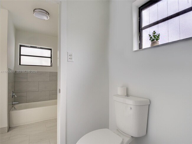 1500 NW 69th Ter Unit 1