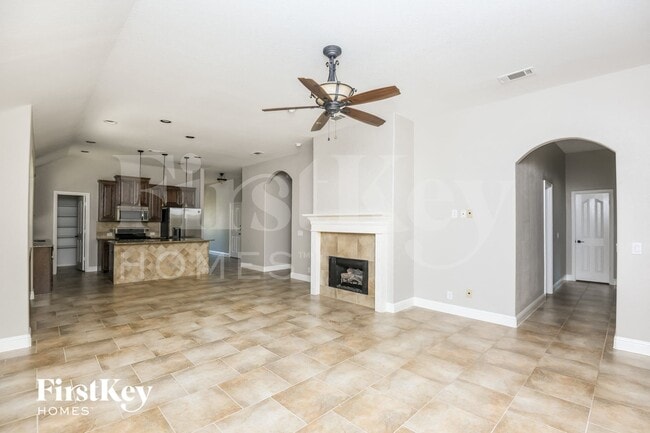 Photo - 964 Tara Dr