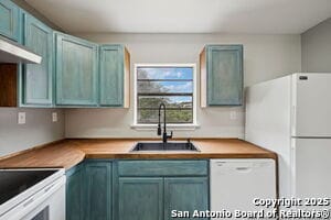 Photo - 1272 Rotherman