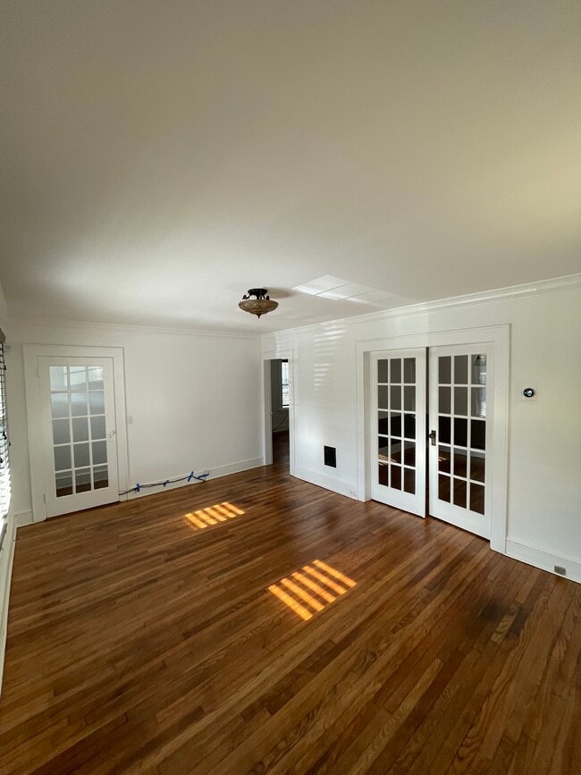 Photo - 270 Franklin Ave