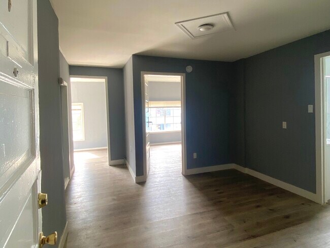 Photo - 1647 W 12th Pl Unit 4