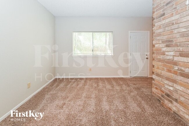 Photo - 50 Rockridge Dr
