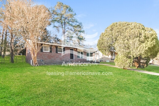 Photo - 4964 Gardiner Dr