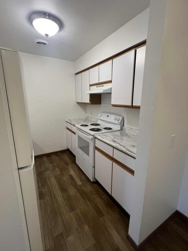 Photo - Woodland Village