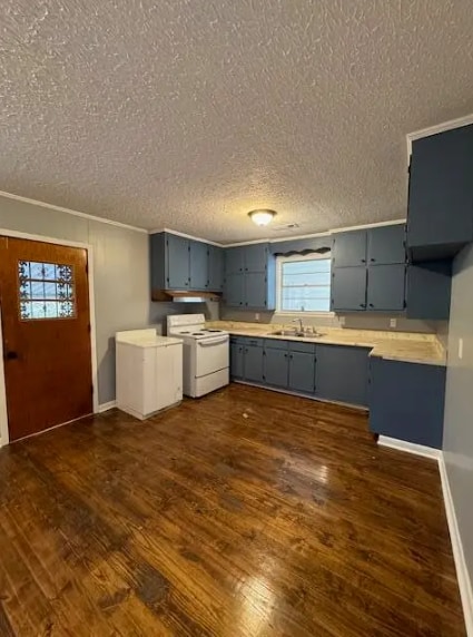 Photo - 102 Ronda St