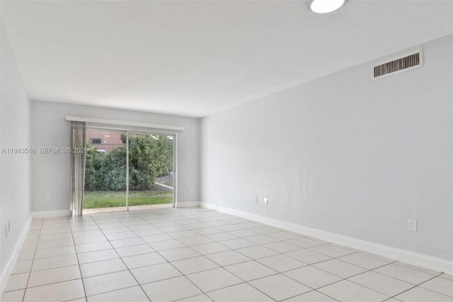 Photo - 7324 SW 82nd St Unit B108