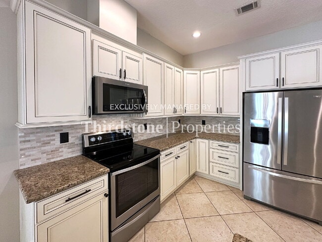 12770 Camellia Bay Dr W