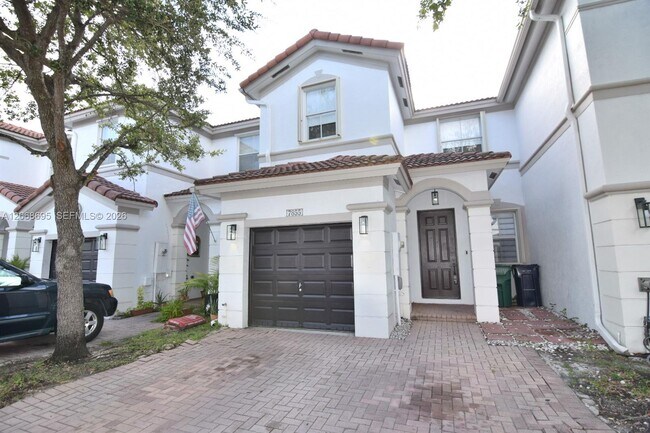 Building Photo - 7855 NW 110th Ave