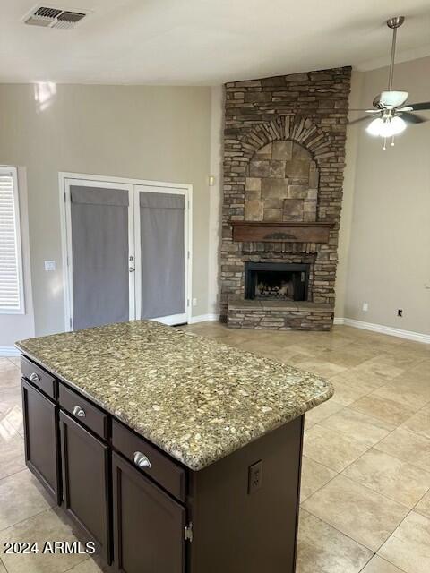 Photo - 1450 E Tremaine Ave